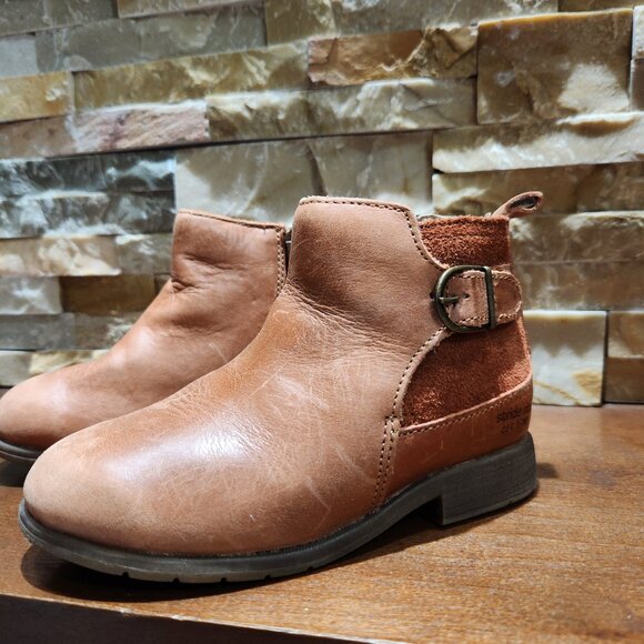 Stride Rite Ivy Tan Genuine Leather Platinum Boots - Picture 2 of 9